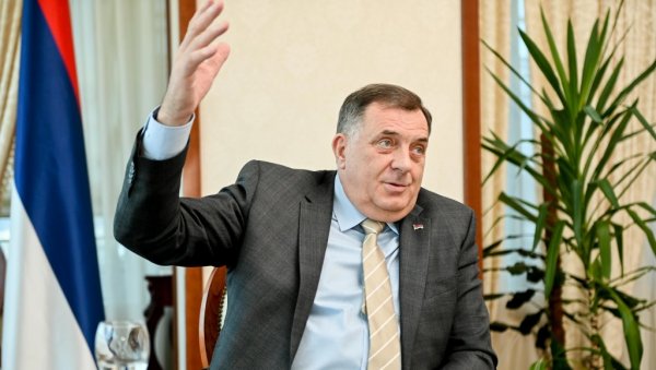 ДОДИК ОДГОВОРИО НА НЕМАЧКЕ ПРОВОКАЦИЈЕ: Аналена Бербок долази у БиХ да поново просипа своје фрустрације о сецесији ДОДИК ОДГОВОРИО НА НЕМАЧКЕ ПРОВОКАЦИЈЕ: Аналена Бербок долази у БиХ да поново просипа своје фрустрације о сецесији