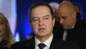ТО БИ БИЛО НЕРАЗУМНО: Дачић упутио поруку амбасадорима ЕУ уочи свечаности у Орашцу ТО БИ БИЛО НЕРАЗУМНО: Дачић упутио поруку амбасадорима ЕУ уочи свечаности у Орашцу