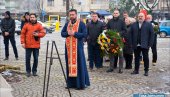 OSAM DECENIJA OD KRVAVOG JANUARA: Sećanje na najsvirepiji zločin fašista u Banatu (FOTO) OSAM DECENIJA OD KRVAVOG JANUARA: Sećanje na najsvirepiji zločin fašista u Banatu (FOTO)