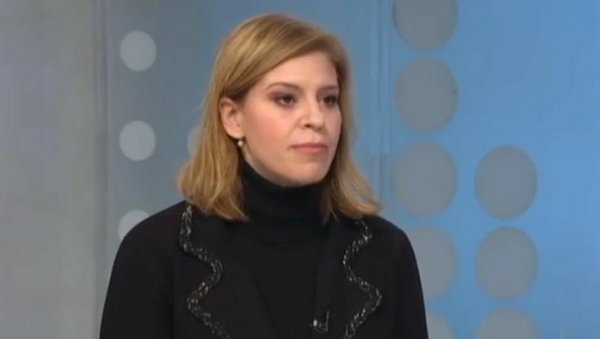 ЈЕДНА СТВАР СЕ РАЗЛИКУЈЕ: Докторка Спурнић открила који су симптоми у новом таласу короне ЈЕДНА СТВАР СЕ РАЗЛИКУЈЕ: Докторка Спурнић открила који су симптоми у новом таласу короне