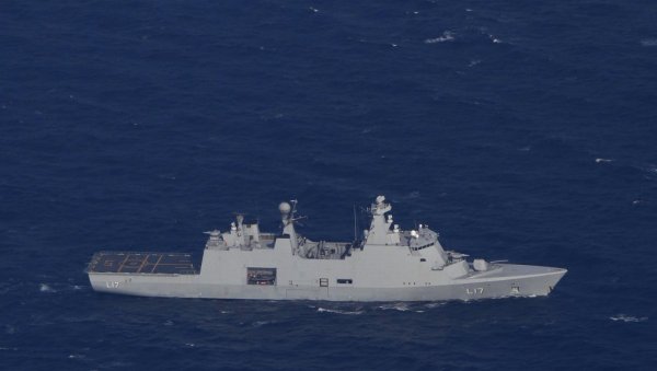 РАКЕТЕ ЗАКАЗАЛЕ У ТОКУ ОКРШАЈА СА ХУТИМА! Након отказивања ПВО система данске фрегате, отпуштен начелник генераштаба (ВИДЕО) РАКЕТЕ ЗАКАЗАЛЕ У ТОКУ ОКРШАЈА СА ХУТИМА! Након отказивања ПВО система данске фрегате, отпуштен начелник генераштаба (ВИДЕО)