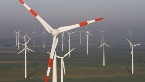 ЈАВНИ ПОЗИВ: У Шавнику дају под закуп земљиште за градњу ветрелектрана