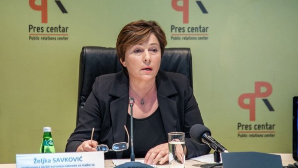 УМЕСТО ПОВИШИЦА - ПЕТИЦИЈА: У Скупштини Црне Горе скупљају потписе за укидање накнада мајкама са троје и више деце УМЕСТО ПОВИШИЦА - ПЕТИЦИЈА: У Скупштини Црне Горе скупљају потписе за укидање накнада мајкама са троје и више деце