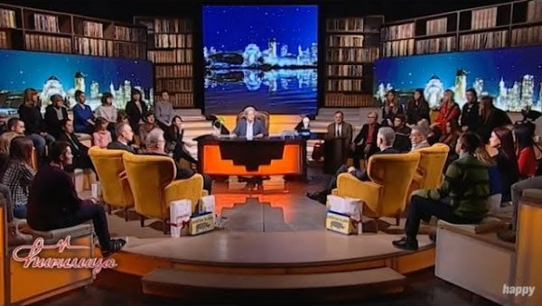 СМЕТА ИМ ХЕПИ: Ступила на снагу забрана за поједине емисије београдске ТВ у Црној Гори СМЕТА ИМ ХЕПИ: Ступила на снагу забрана за поједине емисије београдске ТВ у Црној Гори