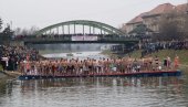 PLIVANJE ZA ČASNI KRST: Zrenjanin poziva sve zainteresovane da se prijave PLIVANJE ZA ČASNI KRST: Zrenjanin poziva sve zainteresovane da se prijave