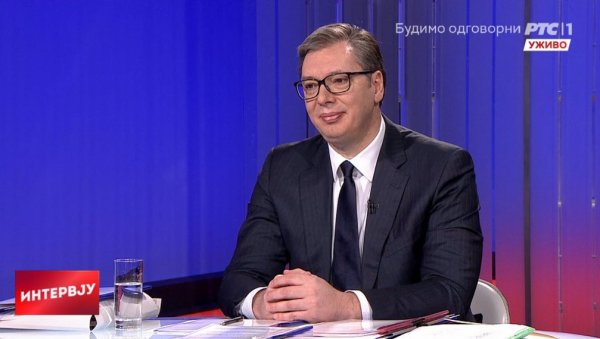 ВУЧИЋ СЕ ОБРАТИО НАРОДУ: Србија се дигла као феникс из пепела, а сви су очекивали да буде на коленима ВУЧИЋ СЕ ОБРАТИО НАРОДУ: Србија се дигла као феникс из пепела, а сви су очекивали да буде на коленима