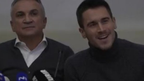 ЂОКОВИЋ ПАО У ДРУГИ ПЛАН ЗБОГ ДОБРОГ ИЗГЛЕДА СВОЈЕ БРАЋЕ: Интернет бруји о фотографијама Ђорђа и Марка ЂОКОВИЋ ПАО У ДРУГИ ПЛАН ЗБОГ ДОБРОГ ИЗГЛЕДА СВОЈЕ БРАЋЕ: Интернет бруји о фотографијама Ђорђа и Марка