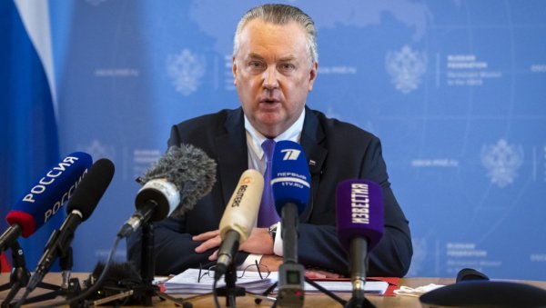 БЕЗ ПРАВОГ ОДГОВОРА ИЗ ОЕБС: Представници Русије изнели свој сет безбедносних предлога на јучерашњем састанку у Бечу БЕЗ ПРАВОГ ОДГОВОРА ИЗ ОЕБС: Представници Русије изнели свој сет безбедносних предлога на јучерашњем састанку у Бечу
