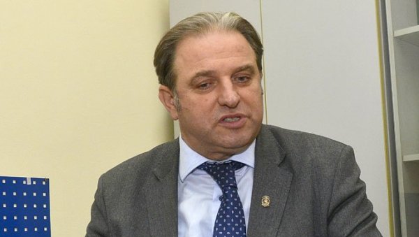 ДОКАЗАЋЕМО ИСТИНУ И ПРАВДУ: Адвокат Алексић - Више од 3.300 захтева грађана да туже НАТО ДОКАЗАЋЕМО ИСТИНУ И ПРАВДУ: Адвокат Алексић - Више од 3.300 захтева грађана да туже НАТО