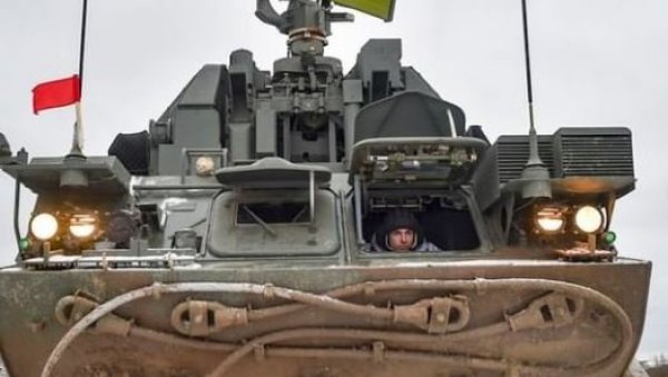 РУСКА ОЛУЈА НА НЕБУ: Снимак операције комплекса Бук и Тор у зони специјалне војне операције (ВИДЕО) РУСКА ОЛУЈА НА НЕБУ: Снимак операције комплекса Бук и Тор у зони специјалне војне операције (ВИДЕО)
