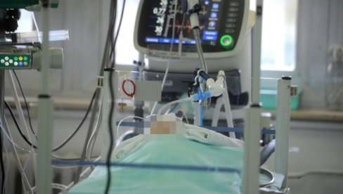 DEVOJČICI (5) OPERISALI TUMOR OSAM SATI: Doktor Vlahović otkriva u kakvom je stanju DEVOJČICI (5) OPERISALI TUMOR OSAM SATI: Doktor Vlahović otkriva u kakvom je stanju