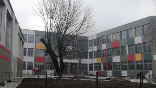 ЗАВРШИТИ ОДАВНО ЗАПОЧЕТО: Уз реализацију актуелних, у граду на Ибру током 2022. очекују и нове капиталне инвестиције ЗАВРШИТИ ОДАВНО ЗАПОЧЕТО: Уз реализацију актуелних, у граду на Ибру током 2022. очекују и нове капиталне инвестиције