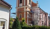 НОВА ОГРАДА ЗА ЦРКВЕНУ ПОРТУ У БОЉЕВЦИМА: Реновирање у склопу обнове трга НОВА ОГРАДА ЗА ЦРКВЕНУ ПОРТУ У БОЉЕВЦИМА: Реновирање у склопу обнове трга