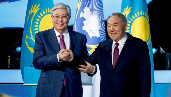 КЛАН НАЗЕРБАЈЕВА У НЕМИЛОСТИ ПРЕДСЕДНИКА: Први човек Казахстана Токајев чистком диже рејтинг у народу (ФОТО) КЛАН НАЗЕРБАЈЕВА У НЕМИЛОСТИ ПРЕДСЕДНИКА: Први човек Казахстана Токајев чистком диже рејтинг у народу (ФОТО)