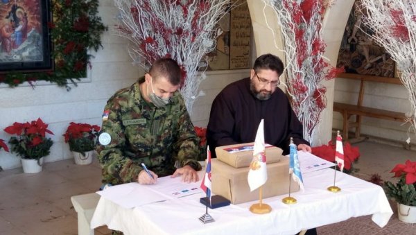АКЦИЈА ВОЈСКЕ СРБИЈЕ: Донација информатичке опреме православном манастиру у Либану АКЦИЈА ВОЈСКЕ СРБИЈЕ: Донација информатичке опреме православном манастиру у Либану