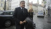 TRAŽE DA VRATI RUSKO ODLIKOVANJE: Gradska skupština LJubljane uputila zahtev Jankoviću TRAŽE DA VRATI RUSKO ODLIKOVANJE: Gradska skupština LJubljane uputila zahtev Jankoviću
