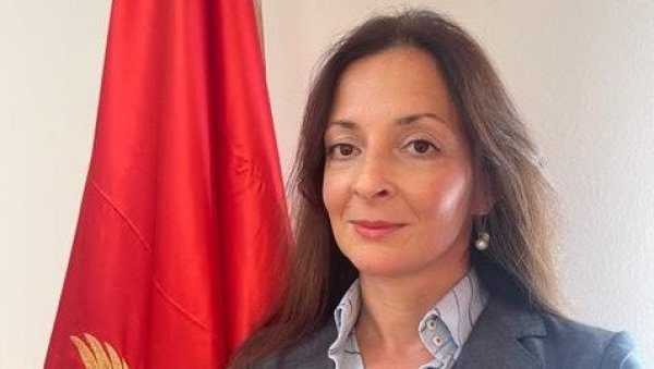 КОНТРАВИЗИТА НА БРОДУ: Управа прихода и царина контролише товаре КОНТРАВИЗИТА НА БРОДУ: Управа прихода и царина контролише товаре