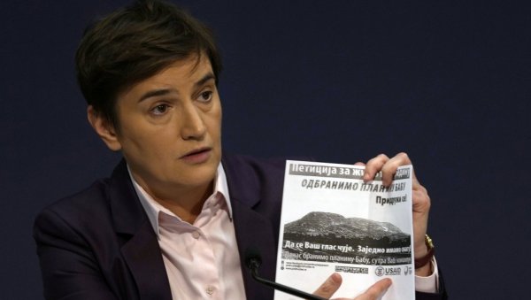 ЗАПАДНА ЧЕТВОРКА ПРИТИСКАЛА АНУ ДА ОСТАНЕ РИО ТИНТО: Три дана уочи одлуке о пројекту Јадар, амбасадори били на састанку у Влади ЗАПАДНА ЧЕТВОРКА ПРИТИСКАЛА АНУ ДА ОСТАНЕ РИО ТИНТО: Три дана уочи одлуке о пројекту Јадар, амбасадори били на састанку у Влади