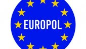 ЕВРОПСКА КОМИСИЈА ПРЕДЛАЖЕ: Проширење улоге полицијске агенције Европол ЕВРОПСКА КОМИСИЈА ПРЕДЛАЖЕ: Проширење улоге полицијске агенције Европол