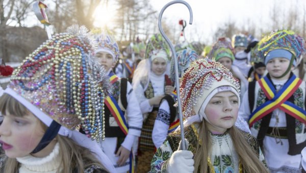 МАЛАНКА, ВЕЛИКОДУШНО ВЕЧЕ: Пагански и хришћански обичаји помешани у прослави православне Нове године у Украјини