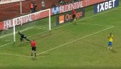 KANGA TRAGIČAR: Kako je ispao s Kupa afričkih nacija - neće nikada zaboraviti (VIDEO) KANGA TRAGIČAR: Kako je ispao s Kupa afričkih nacija - neće nikada zaboraviti (VIDEO)