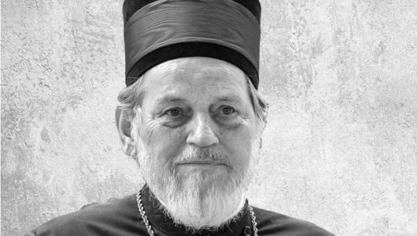 ПАТРИЈАРХ ПОРФИРИЈЕ ОПРОСТИО СЕ ОД ЛАВРЕНТИЈА: Вечан ти помен достоблажене и приснопамјатне оче и брате ПАТРИЈАРХ ПОРФИРИЈЕ ОПРОСТИО СЕ ОД ЛАВРЕНТИЈА: Вечан ти помен достоблажене и приснопамјатне оче и брате