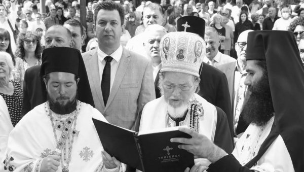 У ШАПЦУ ТРИ ДАНА ЖАЛОСТИ: Поводом смрти епископа Лаврентија У ШАПЦУ ТРИ ДАНА ЖАЛОСТИ: Поводом смрти епископа Лаврентија