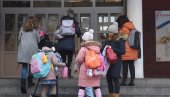 ТИМ ЗА ШКОЛЕ ДОНЕО ОДЛУКУ: И следеће недеље непосредна настава у школама ТИМ ЗА ШКОЛЕ ДОНЕО ОДЛУКУ: И следеће недеље непосредна настава у школама