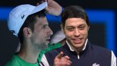 СРАМНО! Дечко чувене старлете на ГНУСАН начин имитирао Ђоковића: Иако се распадам од ковида...