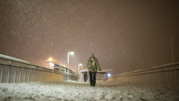 ТУРСКА КАО АЉАСКА: Летови из Истанбула обустављени, после 29 година снег пао на плажама Анталије (ФОТО/ВИДЕО) ТУРСКА КАО АЉАСКА: Летови из Истанбула обустављени, после 29 година снег пао на плажама Анталије (ФОТО/ВИДЕО)