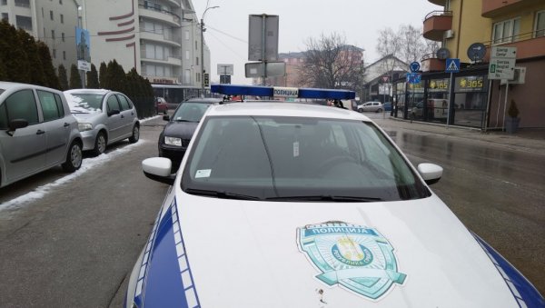ПРИМОРАВАО ЖЕНЕ НА ПРОСТИТУЦИЈУ? Ухапшен осумњичени у Јагодини ПРИМОРАВАО ЖЕНЕ НА ПРОСТИТУЦИЈУ? Ухапшен осумњичени у Јагодини