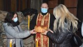 SVETOSAVSKA LITURGIJA I PAKETIĆI ZA DECU: Negotinske škole obeležile školsku slavu SVETOSAVSKA LITURGIJA I PAKETIĆI ZA DECU: Negotinske škole obeležile školsku slavu