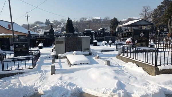 У ВРАЊУ НИ ТРАГА ОД КУЋЕ БОЖЈИХ ЉУДИ: Заметнут траг црквеног дома у којем су живели јунаци Боре Станковића У ВРАЊУ НИ ТРАГА ОД КУЋЕ БОЖЈИХ ЉУДИ: Заметнут траг црквеног дома у којем су живели јунаци Боре Станковића