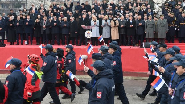 КО КАЖЕ ДА ЈЕ СРПСКА ГЕНОЦИДНА ИДЕ У ЗАТВОР: Бањалука спрема закон који би могао да се нађе у Парламенту БиХ почетком фебруара КО КАЖЕ ДА ЈЕ СРПСКА ГЕНОЦИДНА ИДЕ У ЗАТВОР: Бањалука спрема закон који би могао да се нађе у Парламенту БиХ почетком фебруара