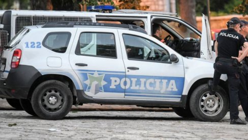 POLICIJSKA AKCIJA U BIJELOM POLJU: Zaplenjene puške, municija, harpun, bajoneti... (FOTO)