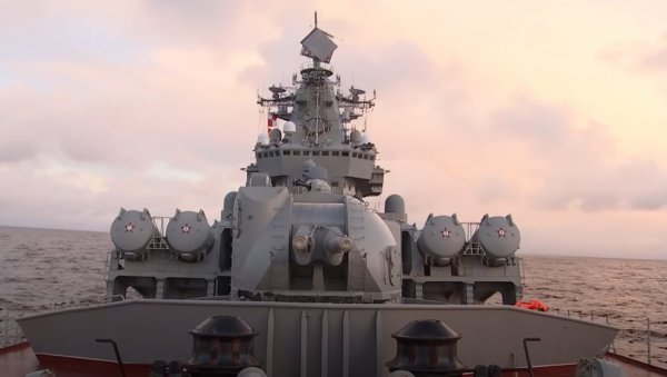 РУСКА СЕВЕРНА ФЛОТА ЛОВИЛА НЕПРИЈАТЕЉА: Изведене противподморничке вежбе (ВИДЕО) РУСКА СЕВЕРНА ФЛОТА ЛОВИЛА НЕПРИЈАТЕЉА: Изведене противподморничке вежбе (ВИДЕО)