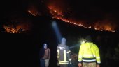 ГОРИ НА ПАШТРОВСКОЈ ГОРИ: Барски ватрогасци одбранили кућу од пожара (ФОТО) ГОРИ НА ПАШТРОВСКОЈ ГОРИ: Барски ватрогасци одбранили кућу од пожара (ФОТО)