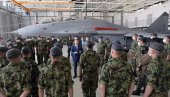 ОБУКА НА НАЈСАВРЕМЕНИЈИМ АВИОНИМА И ХЕЛИКОПТЕРИМА: Расписани конкурси за РВ и ПВО (ФОТО) ОБУКА НА НАЈСАВРЕМЕНИЈИМ АВИОНИМА И ХЕЛИКОПТЕРИМА: Расписани конкурси за РВ и ПВО (ФОТО)