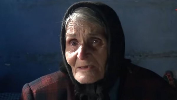 МОЛИМО СЕ ДА ЈЕ ЖИВА: Бака Љуби изгорела кућа, ње нигде нема – код Глине сви траже стару Српкињу (ФОТО+ВИДЕО) МОЛИМО СЕ ДА ЈЕ ЖИВА: Бака Љуби изгорела кућа, ње нигде нема – код Глине сви траже стару Српкињу (ФОТО+ВИДЕО)