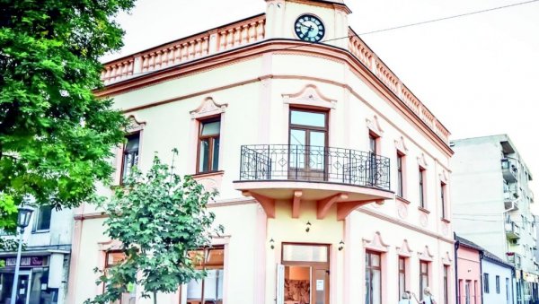 И КУЛТУРА НА РЕСПИРАТОРУ: Уметници Српске у време пандемије прошли голготу, најтеже независним ствараоцима И КУЛТУРА НА РЕСПИРАТОРУ: Уметници Српске у време пандемије прошли голготу, најтеже независним ствараоцима