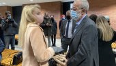 МИКА АЛЕКСИЋ ИЗНЕО СВОЈУ ОДБРАНУ: Тврди да Милена и Ива имају трауме из породице МИКА АЛЕКСИЋ ИЗНЕО СВОЈУ ОДБРАНУ: Тврди да Милена и Ива имају трауме из породице
