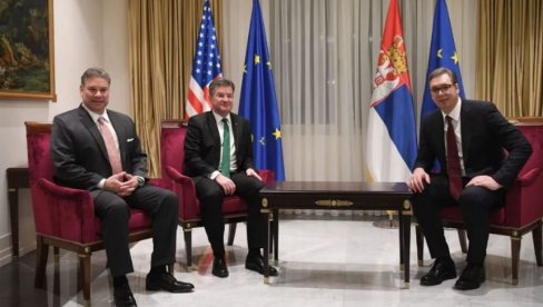 VUČIĆ DANAS SA LAJČAKOM I ESKOBAROM: Predsednik u vili Mir sa specijalnim predstavnicima EU i SAD VUČIĆ DANAS SA LAJČAKOM I ESKOBAROM: Predsednik u vili Mir sa specijalnim predstavnicima EU i SAD