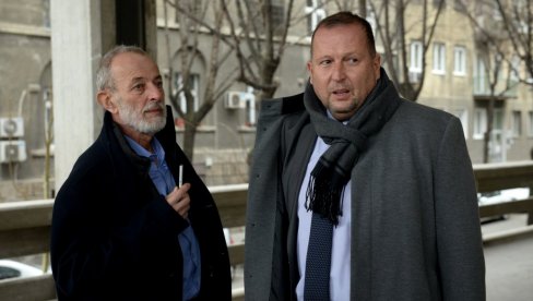 МИКА АЛЕКСИЋ ЋЕ БИТИ САХРАЊЕН НА ЦЕНТРАЛНОМ ГРОБЉУ: Суд обуставља поступак