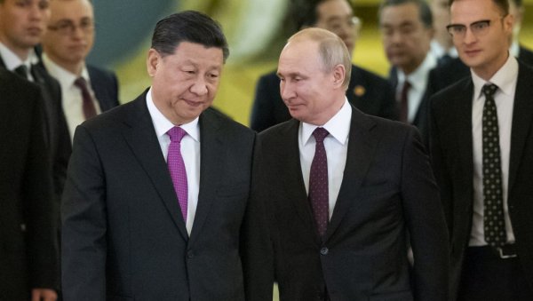 ДЕЈЛИ МЕЈЛ: Шта Путин треба да испуни да би се састао са Сијем ДЕЈЛИ МЕЈЛ: Шта Путин треба да испуни да би се састао са Сијем
