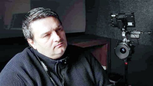 DECA MOLILA DA IH NE UBIJAJU: Branko Dimović Dimeski snima novi film o stradanju u Norveškoj - Želim da istina jednom bude na strani Srba DECA MOLILA DA IH NE UBIJAJU: Branko Dimović Dimeski snima novi film o stradanju u Norveškoj - Želim da istina jednom bude na strani Srba