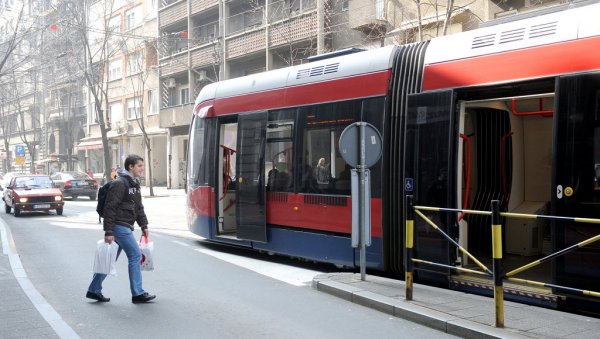 У ПОСЛЕДЊА 24 САТА ПОГИНУЛА ЧЕТИРИ ПЕШАКА Огласио се МУП: Возачи морају да повећају опрезност и смање брзину кретања