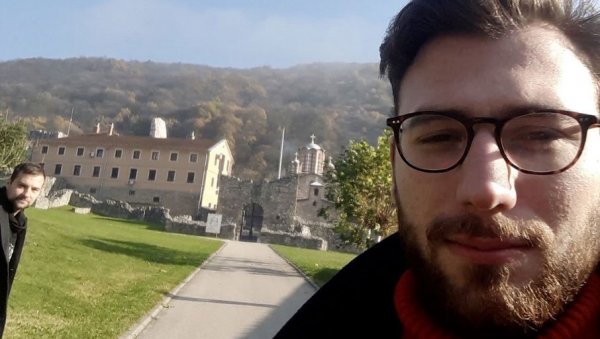ПЛАН ПРИШТИНЕ ОДУВЕК БИО СПАЈАЊЕ СА АЛБАНИЈОМ: Француски политички аналитичар протеран са Косова јер је опасан по безбедност! ПЛАН ПРИШТИНЕ ОДУВЕК БИО СПАЈАЊЕ СА АЛБАНИЈОМ: Француски политички аналитичар протеран са Косова јер је опасан по безбедност!