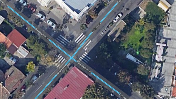 ДРАМА У ЦЕНТРУ БЕОГРАДА У СУБОТУ УЈУТРУ: Аутом извалио хидрант, остао заглављен до доласка ватрогасаца ДРАМА У ЦЕНТРУ БЕОГРАДА У СУБОТУ УЈУТРУ: Аутом извалио хидрант, остао заглављен до доласка ватрогасаца