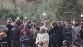 ОН ЈЕ САДА НАЈСРЕЋНИЈИ ДЕЧАК НА СВЕТУ Туга за дечаком Рајаном који је ујединио планету ОН ЈЕ САДА НАЈСРЕЋНИЈИ ДЕЧАК НА СВЕТУ Туга за дечаком Рајаном који је ујединио планету