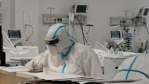 КОРОНА У КРУШЕВЦУ: На лечењу 158 пацијената, још 233 заражених КОРОНА У КРУШЕВЦУ: На лечењу 158 пацијената, још 233 заражених